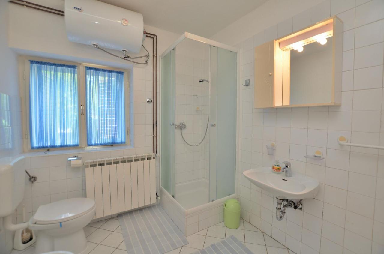 Apartment Luna Пореч Екстер'єр фото